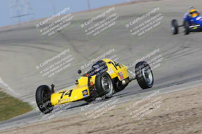 media/Feb-19-2022-Cal Club SCCA Super Tour (Sat) [[420969159b]]/Group 3/Race (Grapevine)/